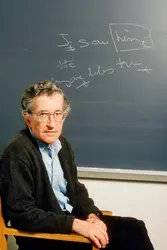 Noam Chomsky - crédits : Ulf Andersen/ Hulton Archive/ Getty Images