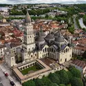 Périgueux : la cathédrale Saint-Front - crédits : clemMtravel/ Shutterstock