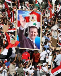 Partisans de Bachar al-Assad, 2011 - crédits : Louai Beshara/ AFP