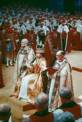 Le couronnement d’Élisabeth II, 1953 - crédits : Hulton Archive/ Getty Images
