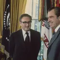 Henry Kissinger et Richard Nixon - crédits : UPI Color/ Bettmann Archive/ Getty Images