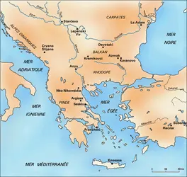 Balkans : agglomérations - crédits : Encyclopædia Universalis France