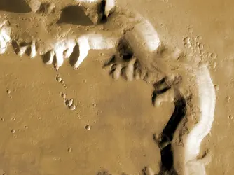 Mars : détail d'un ancien chenal - crédits : NASA