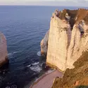 Falaises calcaires d’Étretat, Seine-Maritime - crédits : Bertrand Juilliard