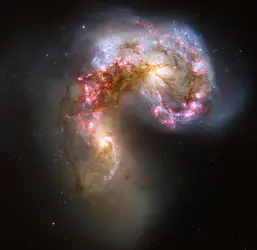 Galaxies les Antennes - crédits : NASA/ ESA & The Hubble Heritage Team