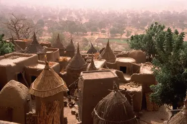Village dogon (Mali) - crédits : Glen Allison/ The Image Bank/ Getty Images