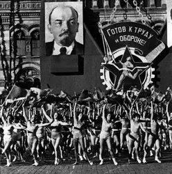 Parade de la culture physique - crédits :  Ivan Shagin/ Slava Katamidze Collection/ Getty Images