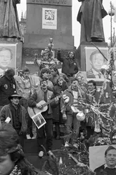 Célébration de l'élection de Václav Havel, décembre 1989 - crédits : Steve Eason/ Hulton Archive/ Getty Images