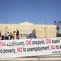 Manifestants devant le Parlement, Athènes, juin 2015 - crédits : R. Geiss/ Picture-Alliance/ AFP