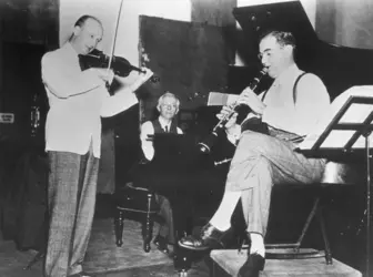 Béla Bartók, Benny Goodman, Jospeh Szigeti - crédits : Archive Photos
