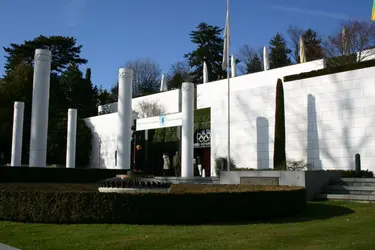 Entrée du Musée olympique, Lausanne - crédits : Arnaud Gaillard (CC-BY)