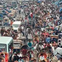 Embouteillage à Dacca, Bangladesh - crédits : Alberto Buzzola/ LightRocket/ Getty Images