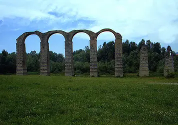 Aqueduc romain - crédits : A. De Gregorio/ De Agostini/ Getty Images