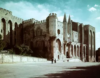 Avignon : le palais des Papes - crédits : Gjon Mili/ The LIFE Picture Collection/ Getty Images