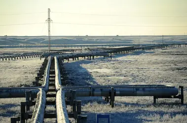 Transport de gaz au gisement de Bovanenkovo (Russie) - crédits : Stanislav Krasilnikov/ ITAR-TASS/ en.kremlin.ru ; CC-BY 4.0