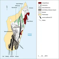 Carte géologique du socle de Madagascar 
 - crédits : Encyclopædia Universalis France