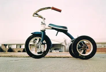 Memphis (Tricycle), W. Eggleston - crédits : Y. Bresson/ Musée d'art moderne, Saint-Etienne-Métropole