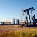 Puits de pétrole - crédits : Jim Parkin/ Shutterstock