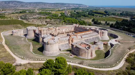 Forteresse de Salses - crédits : Alexandre.ROSA/ Shutterstock