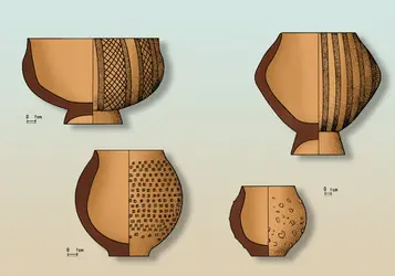 Vases du Néolithique ancien, Serbie - crédits : Encyclopædia Universalis France